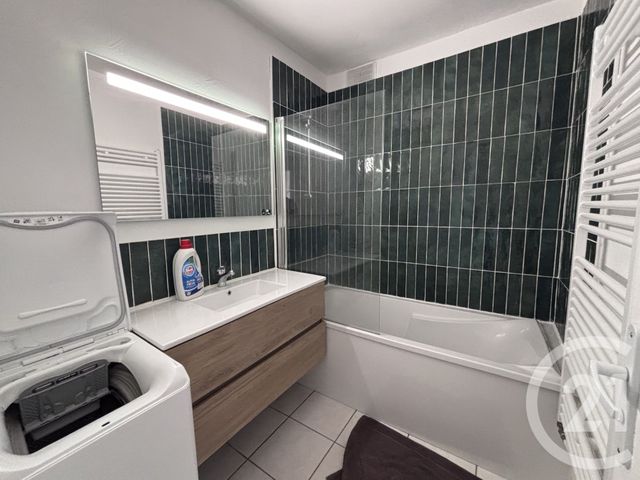 Appartement T4 à louer - 4 pièces - 64.69 m2 - TOULOUSE - 31 - MIDI-PYRENEES - Century 21 Les Minimes