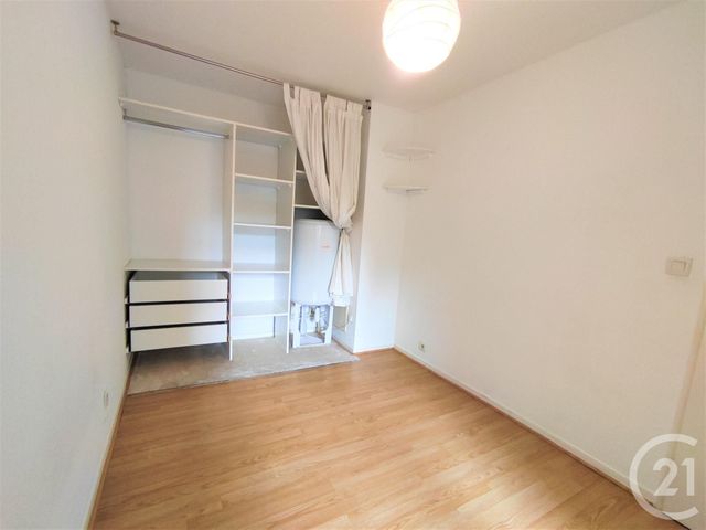 Appartement T2 à louer - 2 pièces - 27.34 m2 - TOULOUSE - 31 - MIDI-PYRENEES - Century 21 Les Minimes