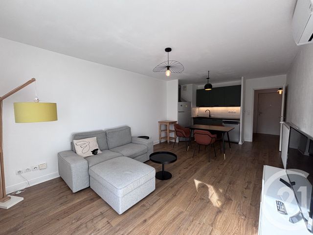 Appartement T3 à louer - 3 pièces - 60.71 m2 - TOULOUSE - 31 - MIDI-PYRENEES - Century 21 Les Minimes