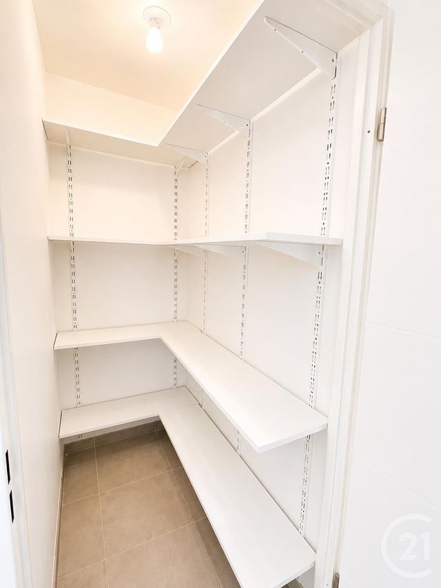 Appartement T3 à vendre - 3 pièces - 61.0 m2 - TOULOUSE - 31 - MIDI-PYRENEES - Century 21 Les Minimes