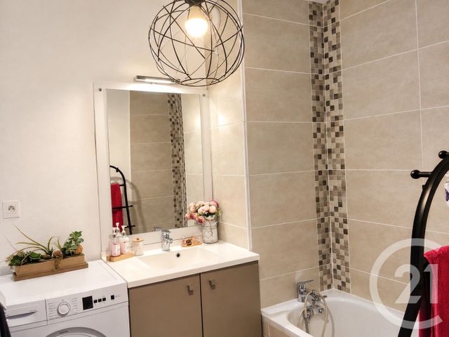 Appartement à vendre - 3 pièces - 63.76 m2 - TOULOUSE - 31 - MIDI-PYRENEES - Century 21 Les Minimes
