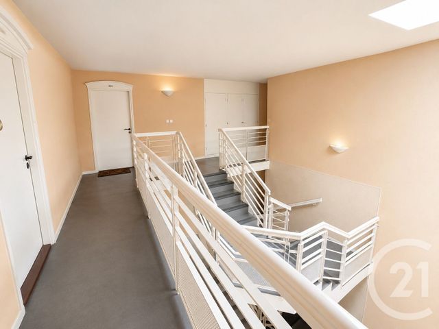 Appartement T3 à vendre - 3 pièces - 63.58 m2 - TOULOUSE - 31 - MIDI-PYRENEES - Century 21 Les Minimes